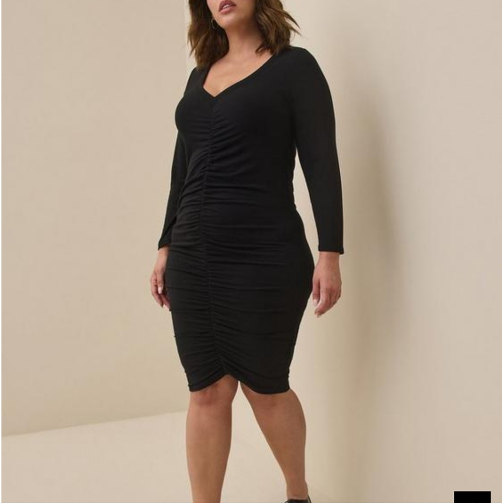 🥳Host Pick🥳(Torrid Size 1) Mini Jersey Bodycon Dress